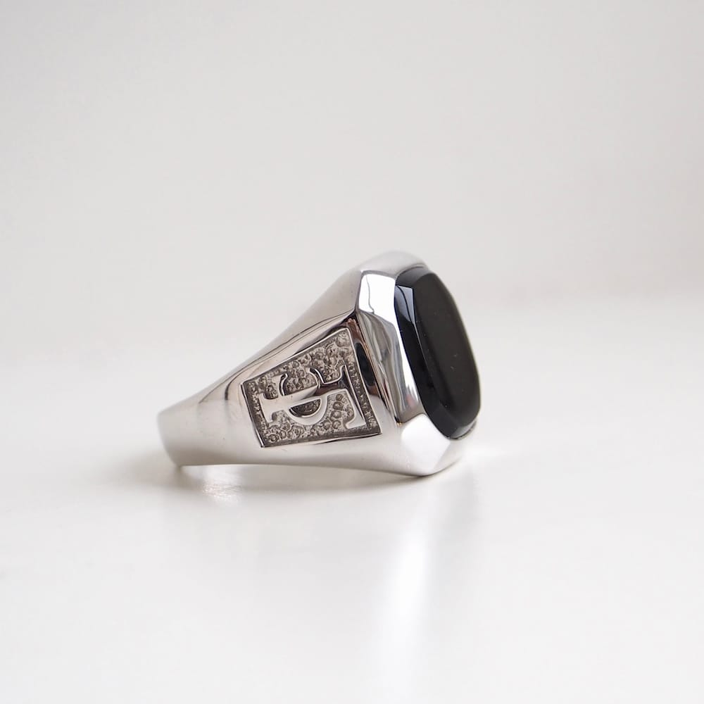 Octa Signet Ring Black